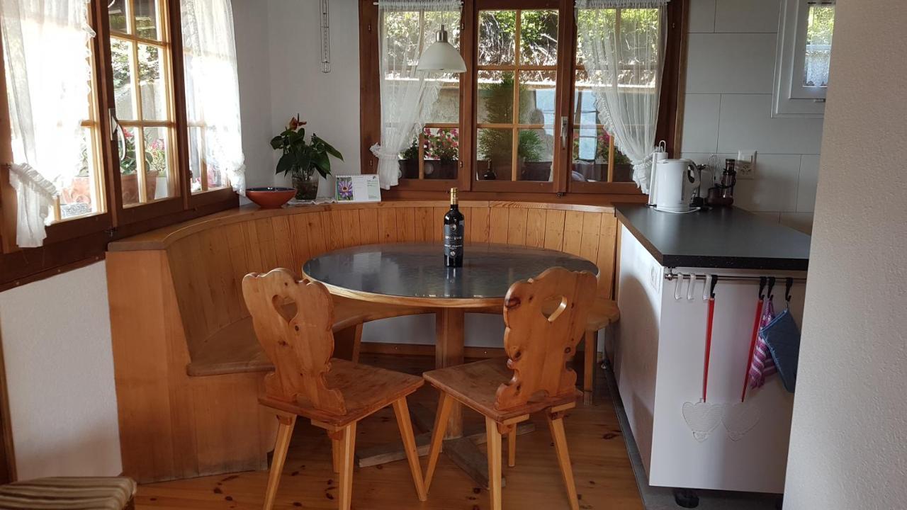 Traumhaftes Chalet Mit Seesicht Krattigen Εξωτερικό φωτογραφία