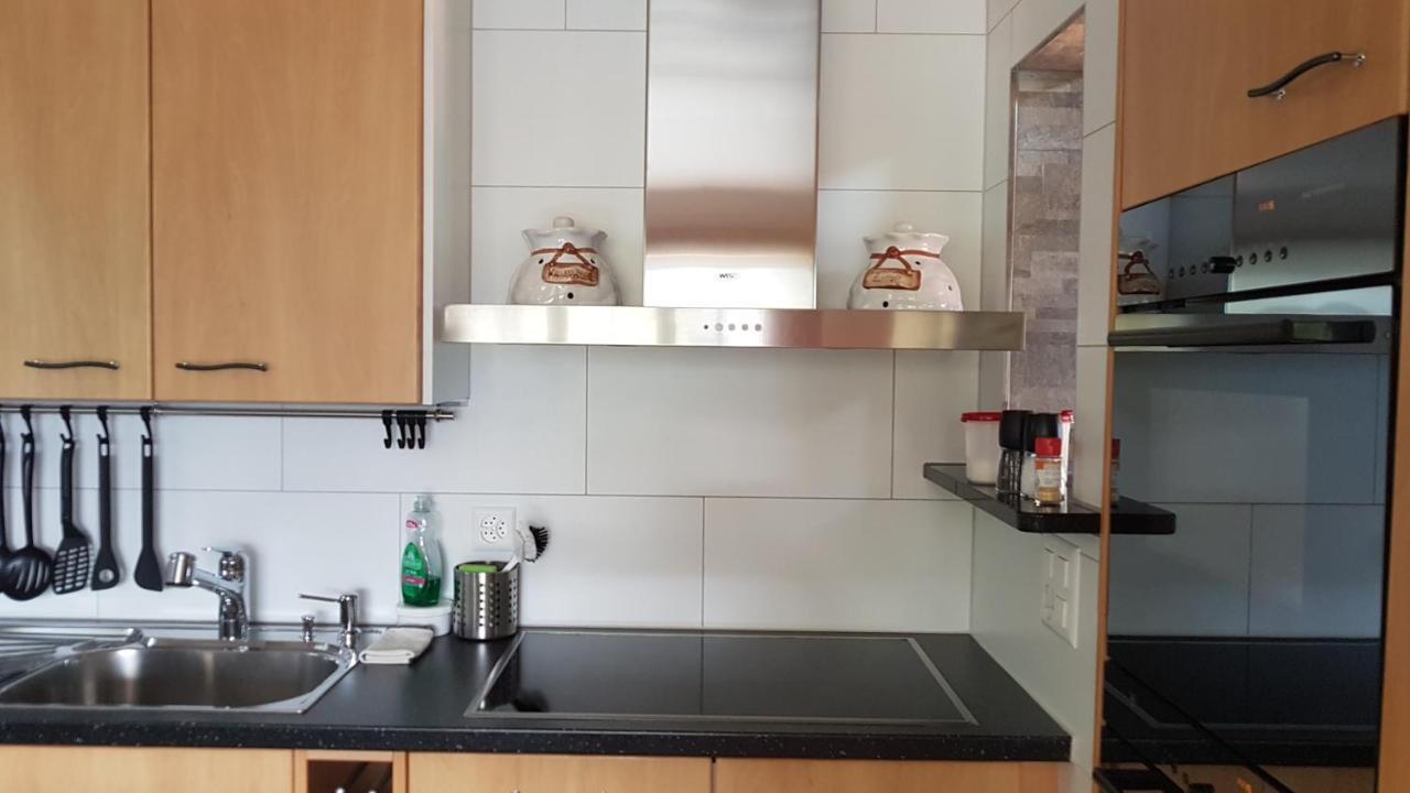 Traumhaftes Chalet Mit Seesicht Krattigen Εξωτερικό φωτογραφία