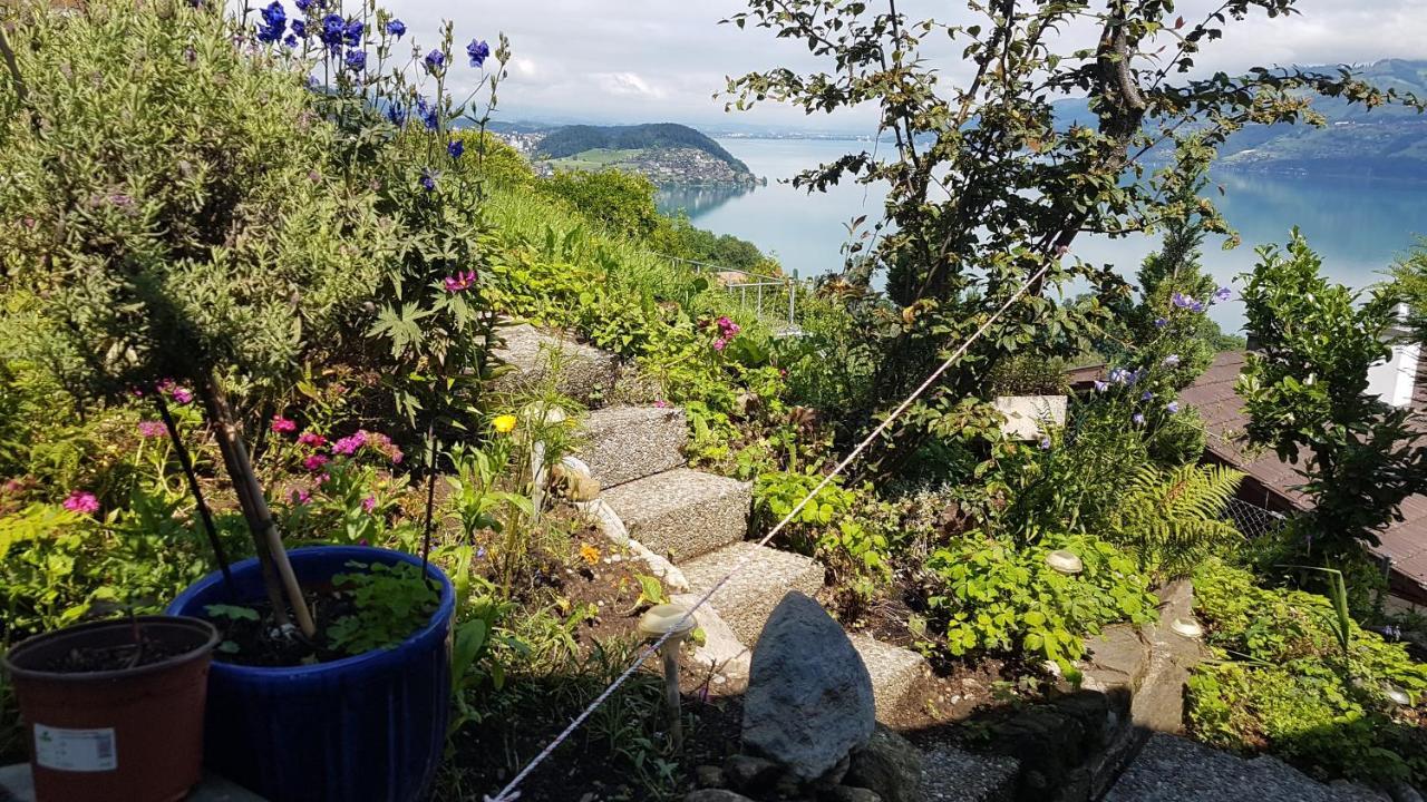 Traumhaftes Chalet Mit Seesicht Krattigen Εξωτερικό φωτογραφία