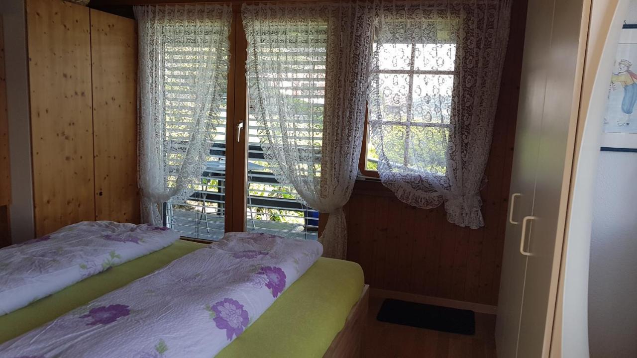 Traumhaftes Chalet Mit Seesicht Krattigen Εξωτερικό φωτογραφία