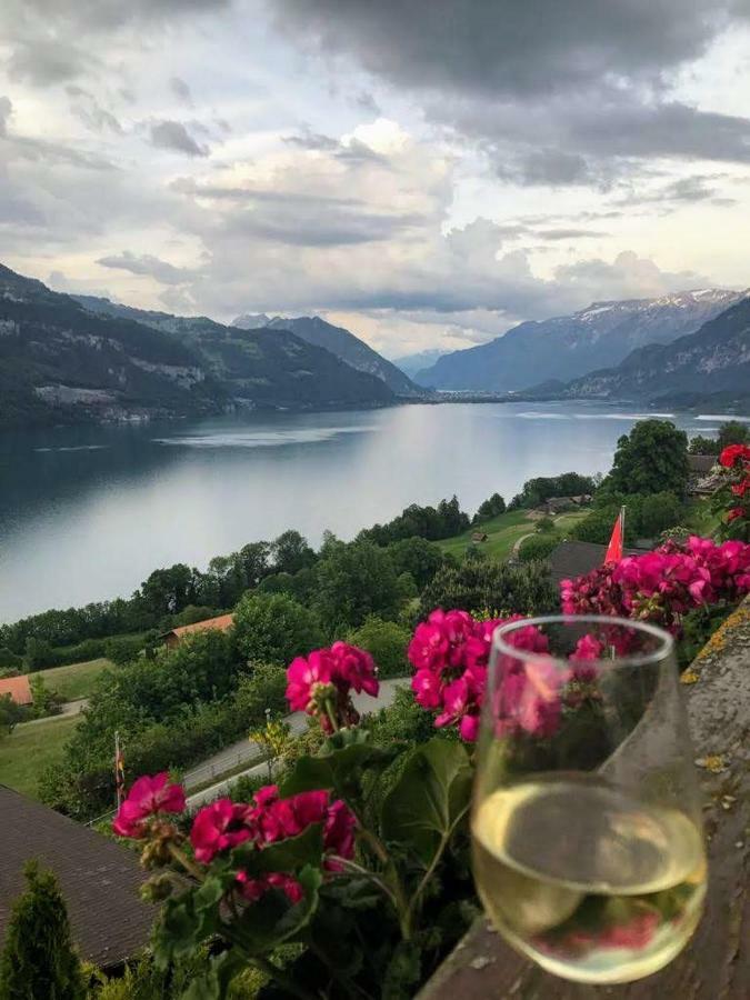 Traumhaftes Chalet Mit Seesicht Krattigen Εξωτερικό φωτογραφία